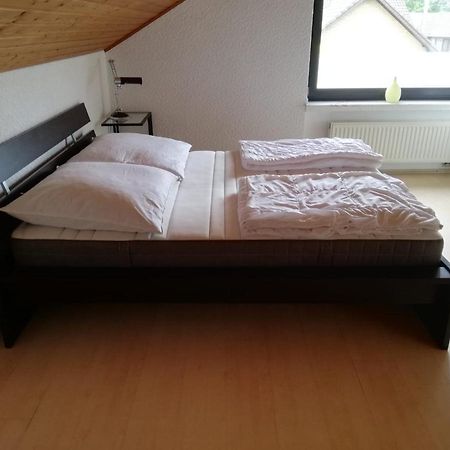 Ferienwohnung / Monteurswohnung in ruhiger Waldlage Borghees Exterior foto